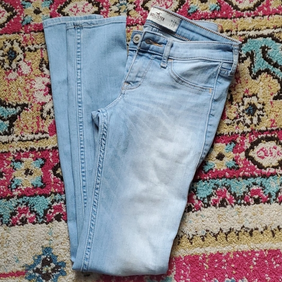 👖 Hollister Jean's 👖 - Picture 4 of 4